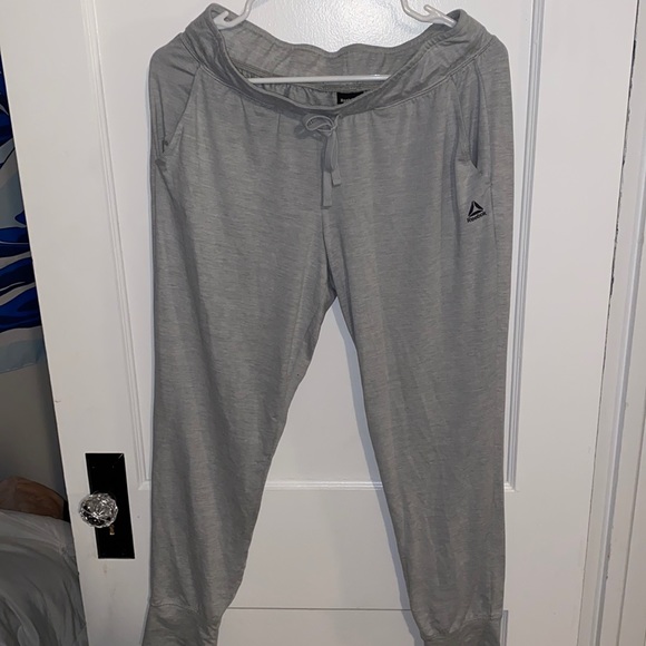 Reebok joggers - Picture 1 of 2